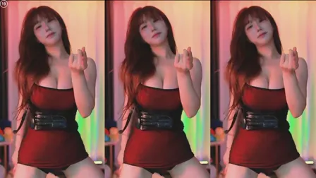 BJ그릴래영(雷英)2025年3月01日Sexy Dance231340